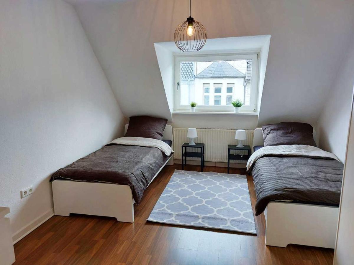 Cozy Apartment With Garden In ゲルゼンキルヒェン エクステリア 写真