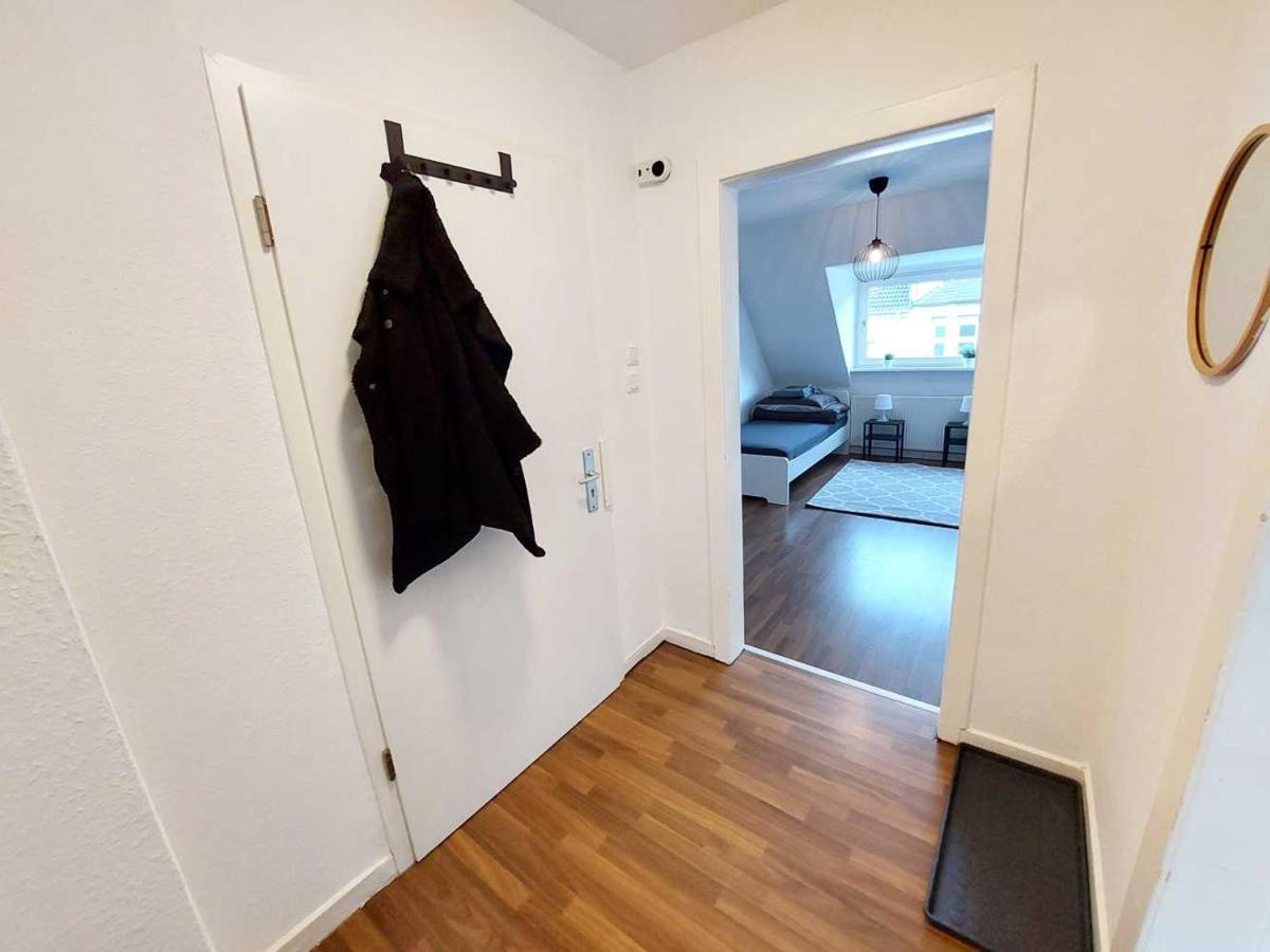 Cozy Apartment With Garden In ゲルゼンキルヒェン エクステリア 写真