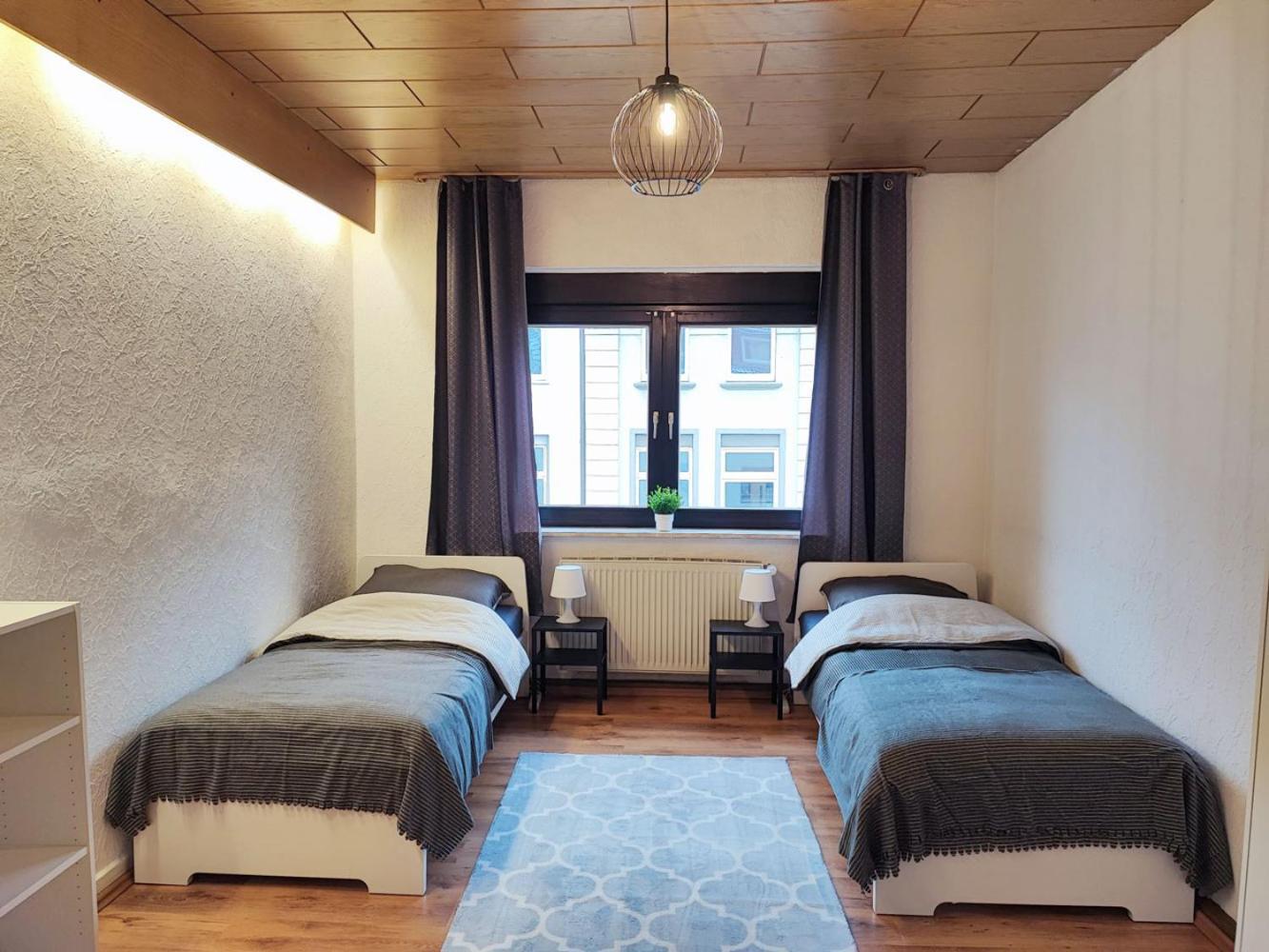 Cozy Apartment With Garden In ゲルゼンキルヒェン エクステリア 写真